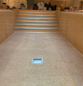 Rénovation de la piscine du Crillon Piscine du Crillon - terminée